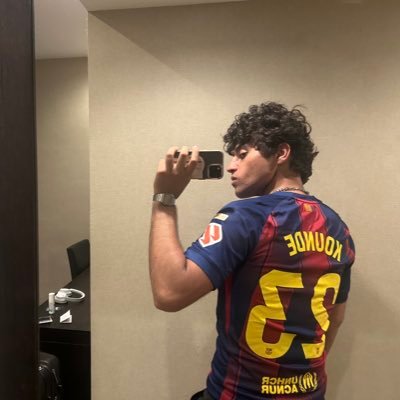 abdullahcatalan's profile picture. @FcBarcelona till I die❤️💙 🍉