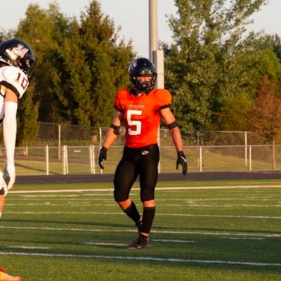 NRHS-3.5 Cumulative GPA-#5-OLB- 5’11, 185lbs- Vert: 33.1 Broad jump: 9’2 email:jamesonunger87@icloud.com ☎️(715-243-9580)☎️