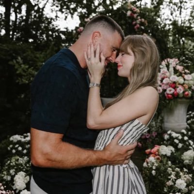 Mom to 4, married to my best friend. LGBTQ+ Ally, GenX Swiftie, Tayvis is endgame, Jensen Ackles 🔥