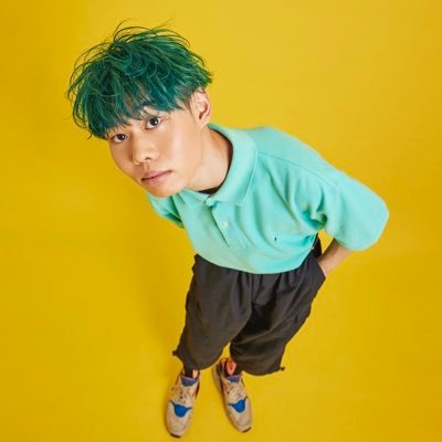 彰良_Akiraページ Tsuyoshi Takahashi, collector of more than 100 T-shirts