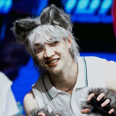 babychangin's profile picture. Bang Chan de calcinha rendada | @buuhnitinha Hanie do meu Minho (여친 💍❤️‍🩹) 

                                          ||  #ot8 🩵 ➶𝑻𝒊𝒌𝒕𝒐𝒌 → m0onred
