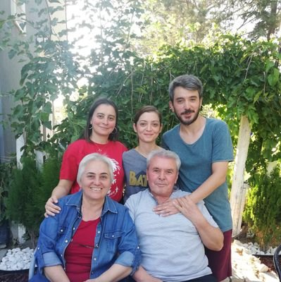 . GAZİ ÜNİVERSİTESİ IIBF IKTİSAT MEZUNU. ÜLKÜCÜ, İYİ PARTİ KURUCU İLÇE BAŞKANI 2019 İYİ PARTİ GÖLBAŞI BELEDİYE BAŞKAN ADAYI.