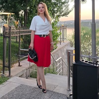 PHD|Beyond to H.R.M|
|KurumsalCheck-up|Eğitim&Etkinlik|INKAHiz.|@annedenanneyedestek Kurucu|Köşe Yazarı|
‼️Clarere, Audere, Gaudere‼️