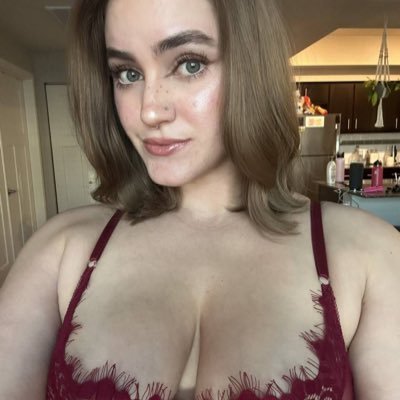 kelly_2275's profile picture. single mf