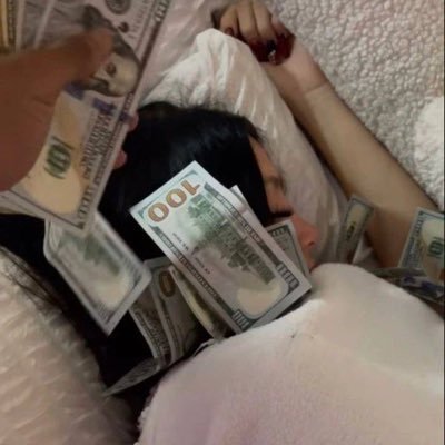 (18+ Only) Follow and repost for the freakiest vids I Do Not Own Any of the Content Posted • DM me for Credits & Removal & PROMO Backup @leaks8139