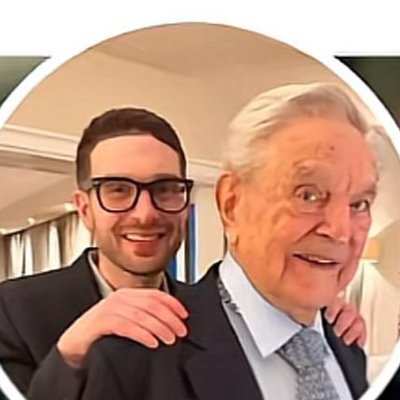 Von der layen corrupta. Y todos los que la apoyan también. Expulsión inmediata de sus puestos y que devuelvan lo robado ya