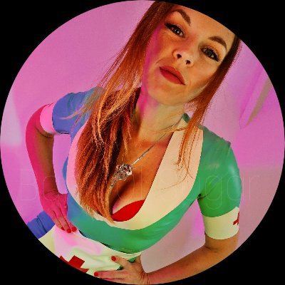 Exploiting the weakness that is woven into every man | Pro Kịnkster • Sensual Bully • Mind Games + Keyholding • 1-2-1 Sessions on fanpages - 🔞 UK based.