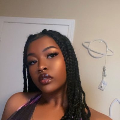 🔭 𝖘𝖕𝖆𝖈𝖊 𝖊𝖓𝖙𝖍𝖚𝖘𝖎𝖆𝖘𝖙 👽 | Variety Streamer | Singer | Art
