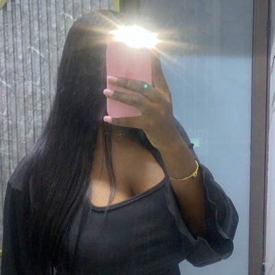 _Dabira_'s profile picture. An evolving woman! 👩⚖️LL.B