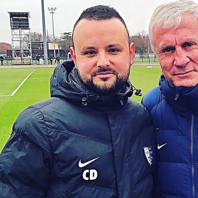 🥇Twitter Officiel / ⚽️ Entraîneur de Football
