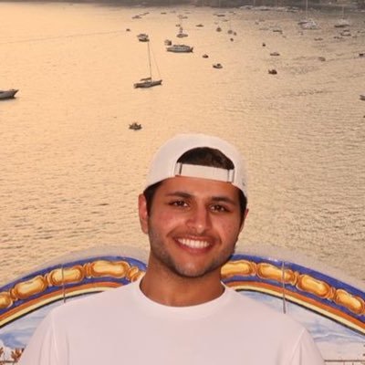﴿تَوَفَّني مُسلِمًا وَأَلحِقني بِالصّالِحينَ﴾ KU-Law student