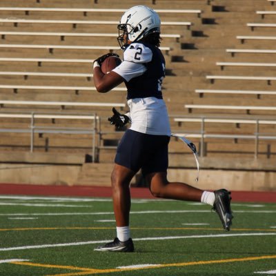 WR/safety, CO 2029 contact:979-436-8473 6’0 ft 180 Bryan high school https://t.co/D81MtFxB5o