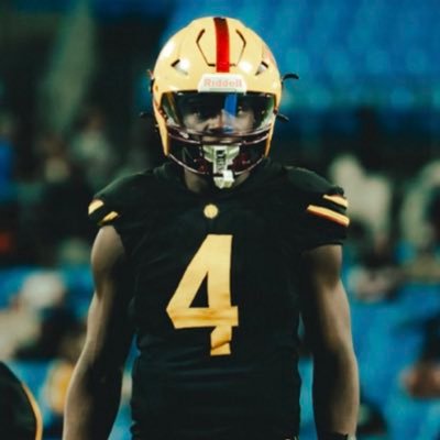 QB,Dual threat | C/O 2027 | 6’0 | 180 |Cell #(704)-835-8118 |