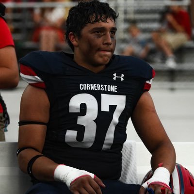 Cornerstone Christian School| CO 26’ |hguzman2021@icloud.com | 6”2 215lb | 4.67 40| 3.9 Shuttle| 295 PC| BP 355| SQ 460| GPA: 3.3