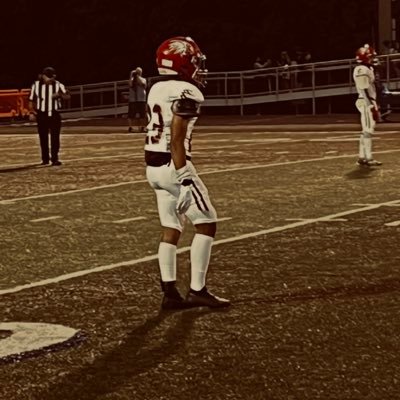C/O ‘29| 🎓 G.P.A 3.1| 5’4| 121| T&F sprinter🏃🏽♂️| wrestler 🤼 | football 🏈| WR/DB | ☎️(816)665-2017| Gmail:kejuanrainey@gmail.com