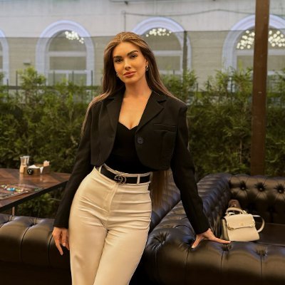 Mariana97444815's profile picture. Loading ...