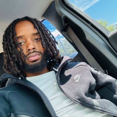 It’s only one of me !!👑 I’m My Bestfriend & My Own Worst Enemy MeVsMe Only thing I’m chasing is the Finish line🏁inna minute ✌🏾‼️