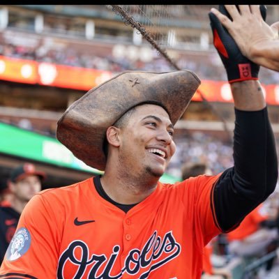 Sad Baltimore fan. If we haven’t done a deal before I will be paying G&S. No matter vouches or anything else. NO SOLICITING.
