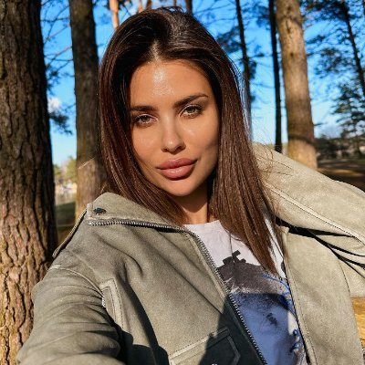 There are many people who have failed many times in life, but few are able to turn that failure into strength to succeed in life.❤❤
🚫 Shit Robot🚫 No Porn