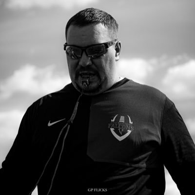 East Kentwood HS | Behavioral Specialist | Assistant Football Coach | USMC Veteran | Certified Soldier Coach | @EastKentwoodFB @Soldier2Sidelin