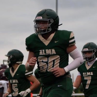 Alma HS/Class of 2029/offensive tackle/defensive end/6’2 233/ bench 185/squat 285/email wiselyparks@gmail.com