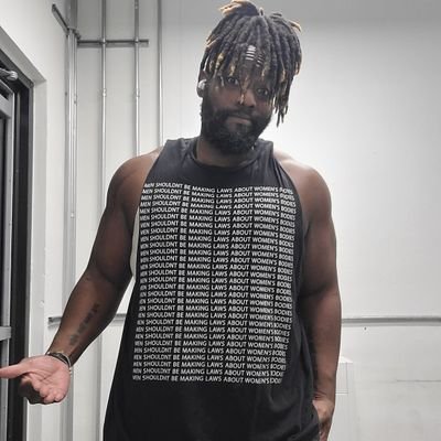 39. 🦂 Florida Born, Chicago resident. #TeamNoKids. Snipped ✂️. Stay Trippy Mane! IG: Wash_chi_ton