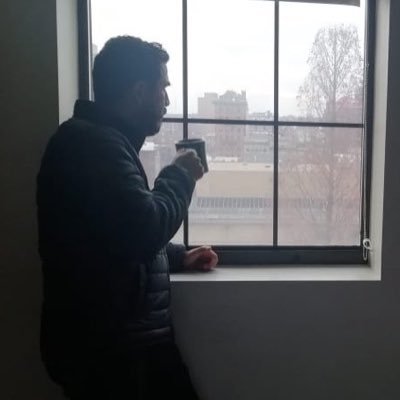 Periodista, reportero, contador de historias y presentador de radio y Tv. Amante tanto del café y el vino como de los aeropuertos. Opinión a título personal