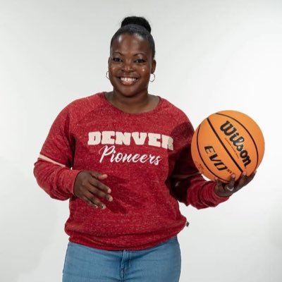 Head Women’s Basketball Coach ||University of Denver || T•H•R•I•V•E ||Hometown:🌻 (east) Topeka, KS | ‘you will always find what you’re looking for’🤞🏿❤️🏳️🌈