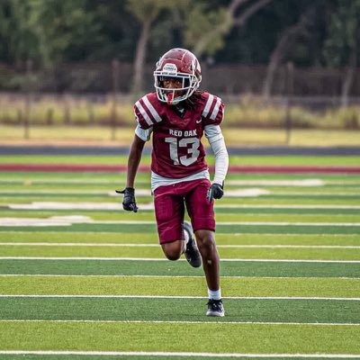 Red Oak HS | WR/DB | 5’10 140 || 3.0 GPA || braylonshelby41@gmail.com || ‘29 |