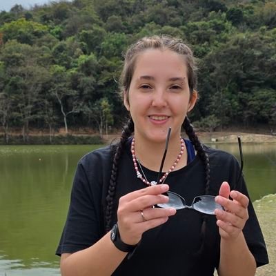 metade atriz, metade dançarina e amo minha mulher 🍥