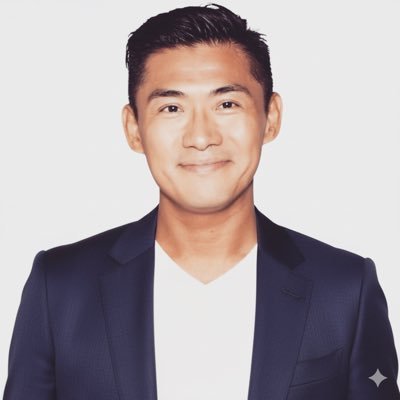 British born • American raised Asian • focusing on #Product #Data #AI• formerly finance, banking and media,. Currently building Revolv.