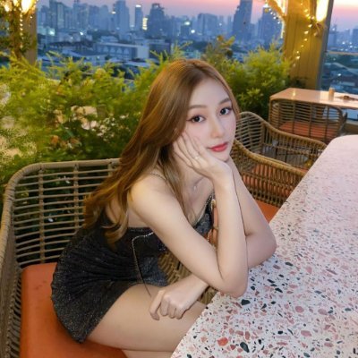 booxbelinda's profile picture. 1 taco away from happiness.