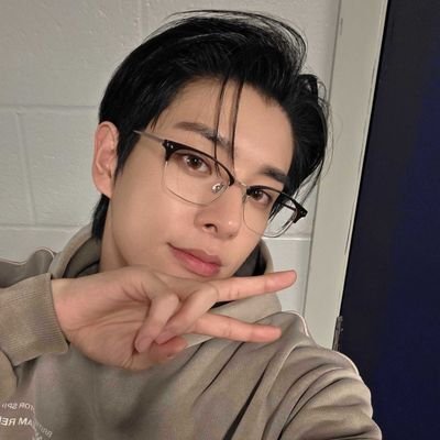 drogadapv's profile picture. Jake y yo escuchando 50cent