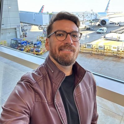 Pa15205Parker's profile picture. Busy at the Airports
