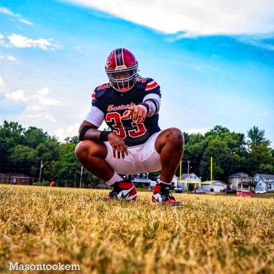 Marcus Henderson II 6' 2.5in. 285lbs D-Line '26 Profile