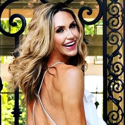 Laratrumpcollec's profile picture. NC /girl in FL /NY

Great MAGA 🦅🇺🇸