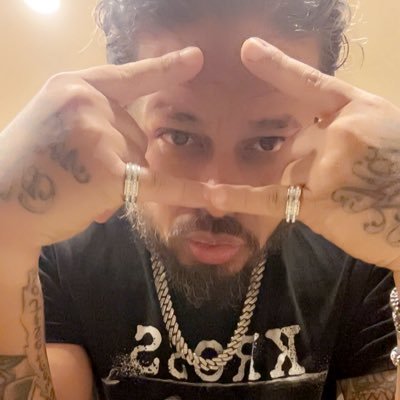 #Podcaster Host Of 🎙 #WrestlingsBehindTheCurtain & #Beyourselfpodcast 📺 #YoutubePartner Went From Acting & Rapping 2 Podcasting. All Info In Linktree