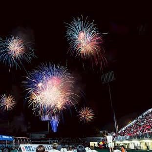 福島ユナイテッドFCサポーター 横浜FCも少し好き もちろんJリーグファン たまに日常系話す
福島ユナイテッドFCを応援し始めたのは2024シーズン 初観戦試合 2024 7/7 FC今治(2-3) これからも福島を応援します!福島サポーターの皆さん、一緒に福島を盛り上げましょう!