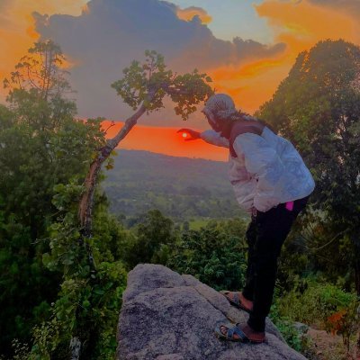 Viewonce251101's profile picture. 