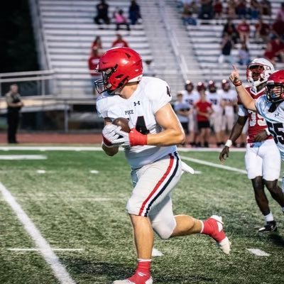 | 2026🎓 | | 6’3| | 245| | 3.7gpa | | 🏈 | |TE / LS / DL||