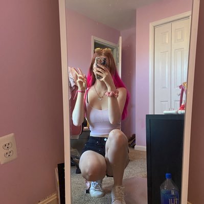 //main - @yokaieki // professional manic tweeter