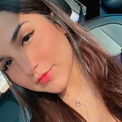 isabellymr__'s profile picture. Showgirl❤️‍🔥 || Yours Truly🩶