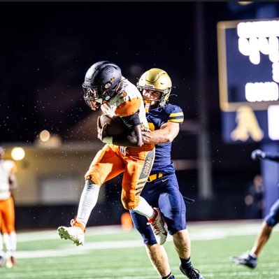St Thomas Aquinas / LB 2027 / 6’1 215 Jackson.leimberger@aquinas-sta.org
