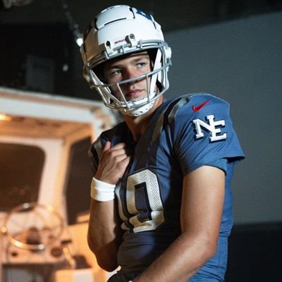 my mood depends on my teams | patriots | celtics | bruins | reputation swiftie, sabrina | @shortnrep