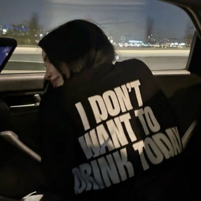 3iixv's profile picture. 