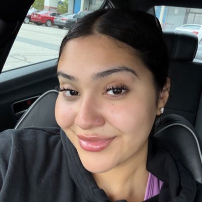 katia__avelar's profile picture. 