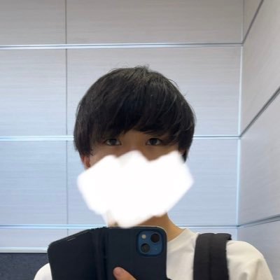 K4294155537107's profile picture. 07 バイ 大学生