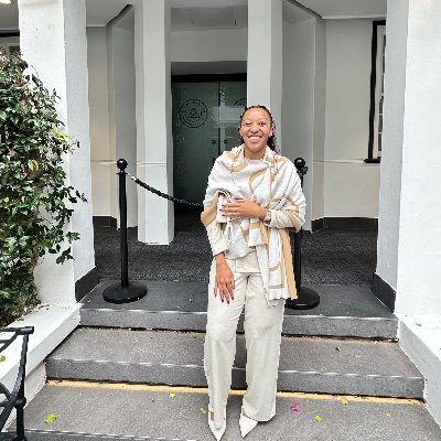 Entrepreneur • 🎓B(Soc)Sc - Housing •🎓Interior Design|🤍2 Chronicles 20vs20
Nomashaka Space Interiors:
https://t.co/HDwVD3tG9A