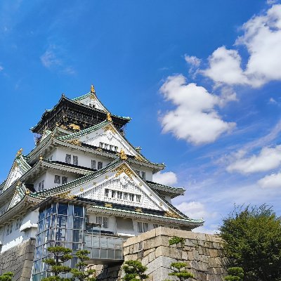 uchikurage256's profile picture. KOSEN/春から阪大電情/PC大好きマン/latex頑張ってる/物性物理したいマン