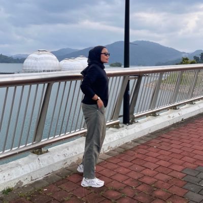 nadwahzulkiple's profile picture. I’m currently in a journey of self-discovery